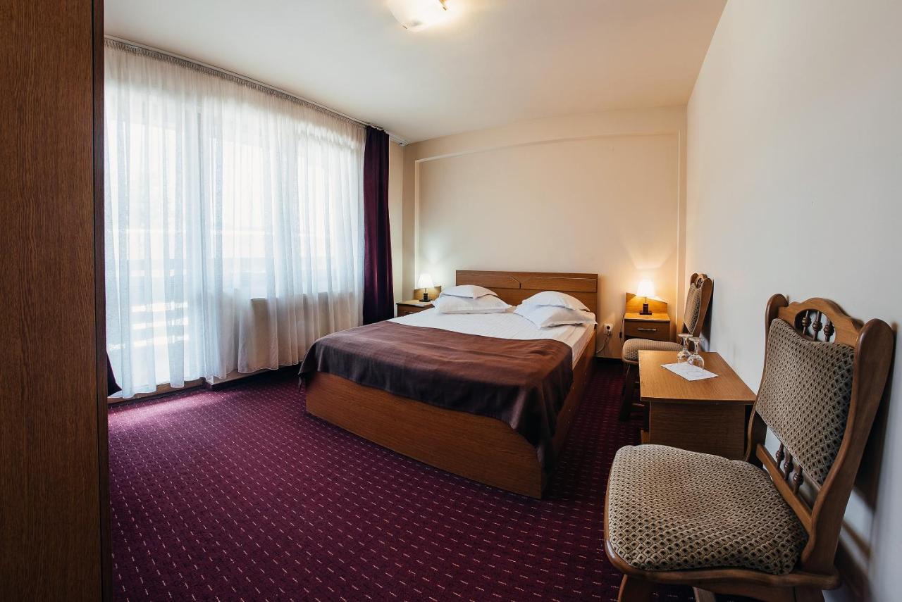 Casa Rubin Hotel Гура Хуморулуй Екстериор снимка