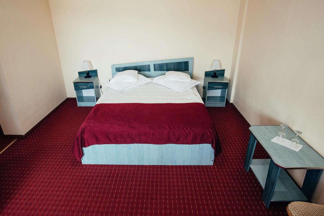 Casa Rubin Hotel Гура Хуморулуй Екстериор снимка