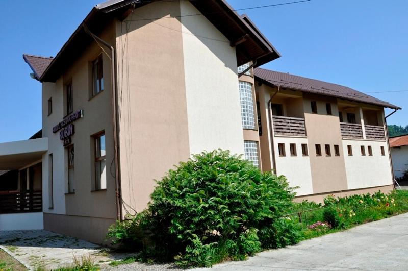 Casa Rubin Hotel Гура Хуморулуй Екстериор снимка